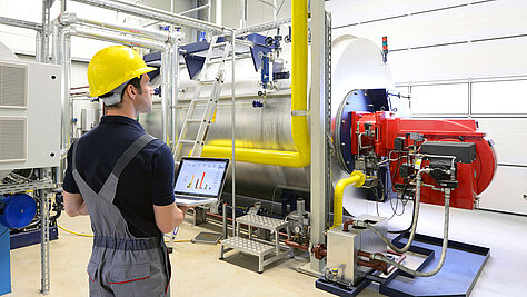 Schwingungsmessung an Betriebseinrichtungen mit kombinierter Erfassung von Prozessgrößen